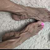 yourveinyfeetgoddess