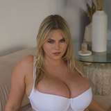 officialemspensiveemily